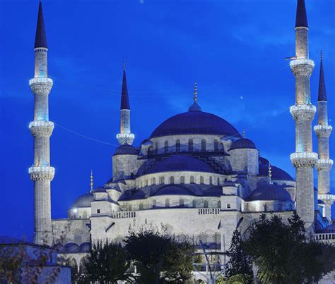 Blue Mosque Istanbul In Turkey ~ Luxury Places