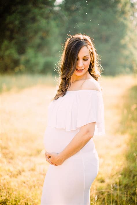 Whimsical Maternity Session Briana Danny Megan Helm Photography