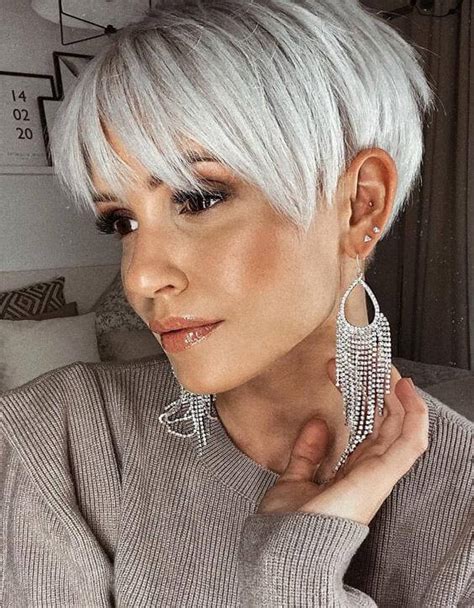 Here we have a gorgeous short cut that is colored in a. Best New Short Haircuts 2021 - 14+ | Hairstyles | Haircuts