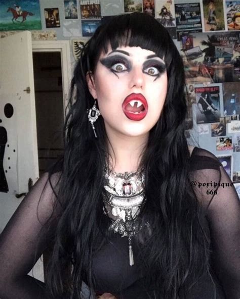 Gothic Girls Queer Punk Razor Candi Gothic Models Vampire Girls