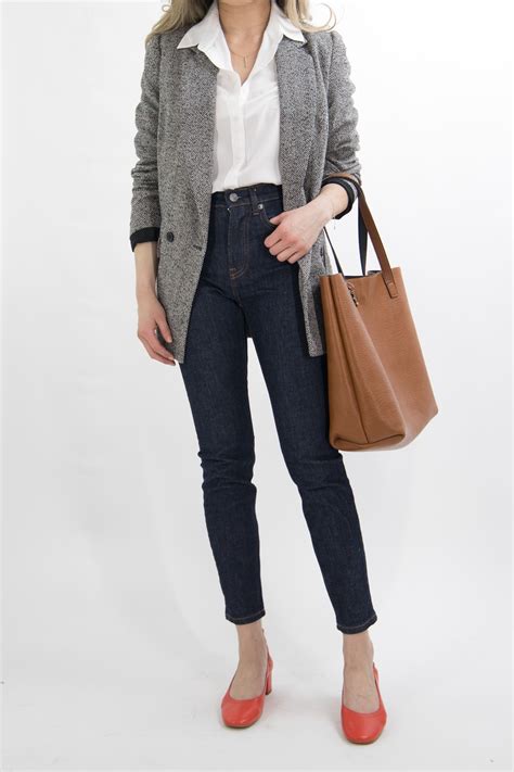 1 Month Of Business Casual Work Outfit Ideas For Women