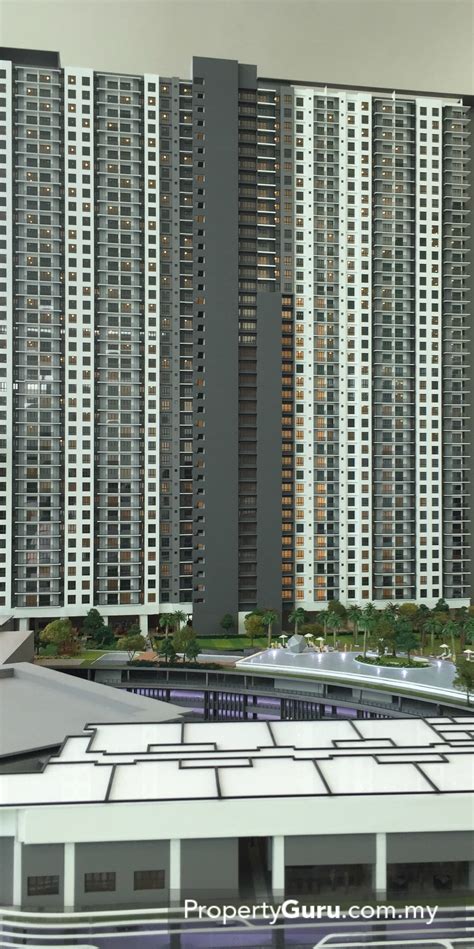 Facilities provided in kepoing united point includes infinity pool, kids pool, gymnasium, jacuzzi, pool deck, picnic deck, bbq. United Point Residence, Kepong Review | PropertyGuru Malaysia