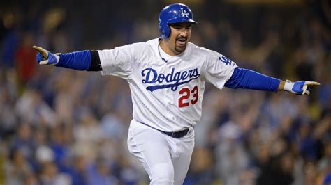 La Dodger Adrian Gonzalez Made History With 5 Home Run Wave