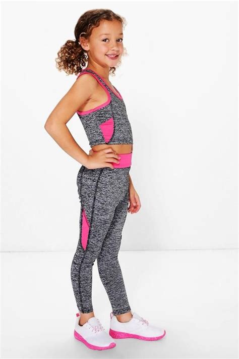 Boohoo Girls Sports Crop Top And Legging Sports Set Crop Top And