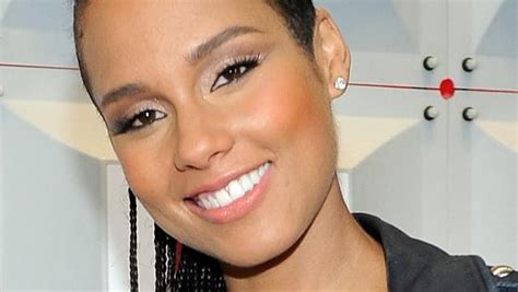 Photo Pregnant Alicia Keys Posts Nude Photo Of Herself My Xxx Hot Girl