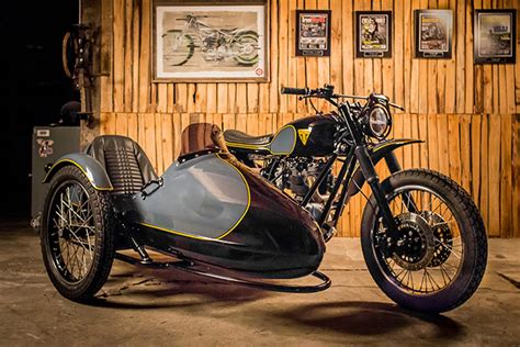 Tri Wheeled Triumph Lc Fabrications Stunning Sidecar Pipeburn