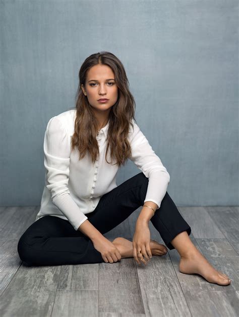 Alicia Vikander Hollywood S Newest It Girl And With Good Reason Movies And TV Post
