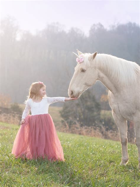 Unicorn Experience Unicorn Photoshoot — Say Yes To Jess
