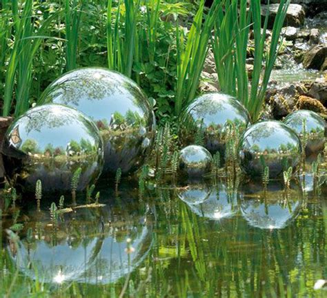 Maybe you would like to learn more about one of these? 15 Pretty And Glowing Garden Gazing Balls | Home Design ...