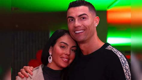 Cristiano Ronaldo Signs Legal Contract With Girlfriend Georgina