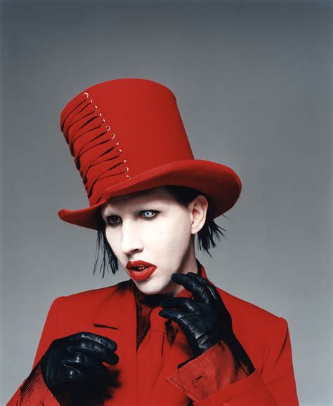 7 of marilyn manson s most iconic outfits i d