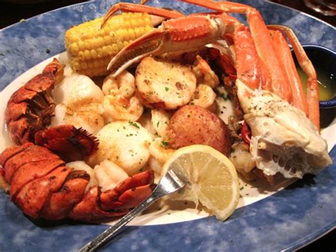 How To Cook Crab Legs And Lobster Tails
