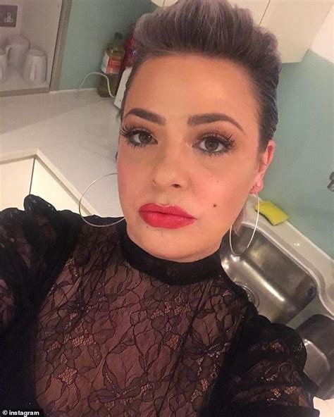 Ant Mcpartlins Ex Wife Lisa Armstrong Brushes Off Her Marriage Woes