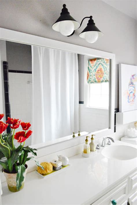 20 Bathroom Mirror Trim Ideas