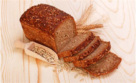 5 Types Of Breads And Their Health Benefits