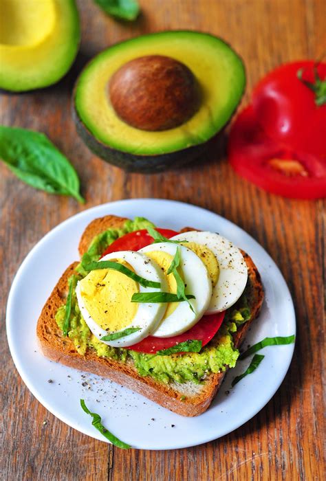 Avocado Egg And Tomato Toast Recipe A Quick And Easy Breakfast Or