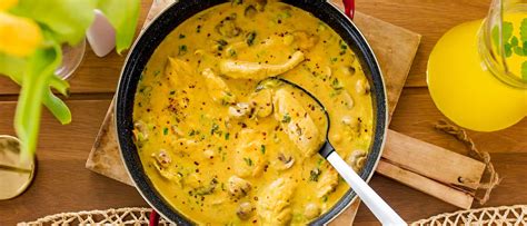 Pollo al curry con nata: receta fácil y sencilla