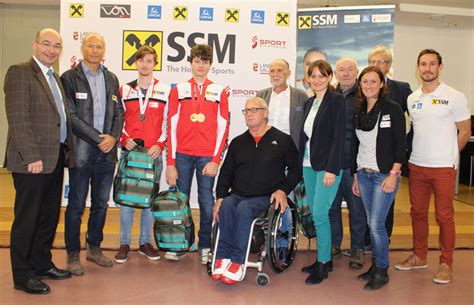Ssm Ehrt Nachwuchs Doppelweltmeister Und Medaillengewinnerinnen Sport