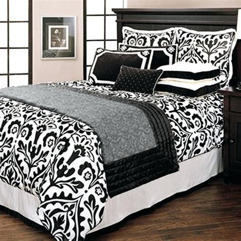 White river highland comforter set. Decoration Ideas With Black And White Comforter Set 12 ...