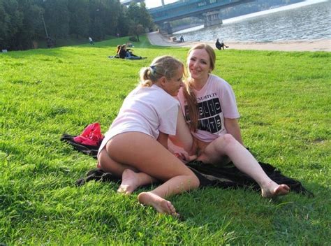 Housewives Going Commando In Public