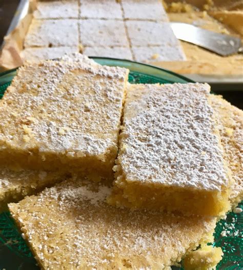 Check spelling or type a new query. Schneller Zitronenkuchen vom Blech - Ganz normale Mama ...