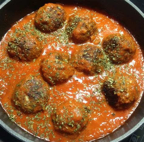 Recette Boulettes porc bœuf sauce tomate au cookeo