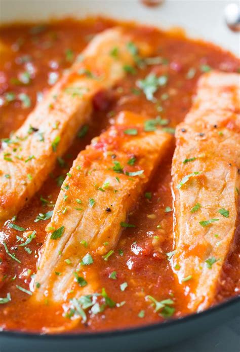 Combine pasta with fresh cherry tomatoes for a speedy supper, or use tinned tomatoes to make a sauce for pasta bake, spaghetti bolognese or lasagne recipes. Healthy Quick and Easy Garlic Salmon in Tomato Sauce ...