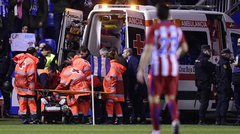 Fernando torres has scored five goals for atletico this season. Fernando Torres suffers horrific head injury after collision in Atletico Madrid draw | Goal.com