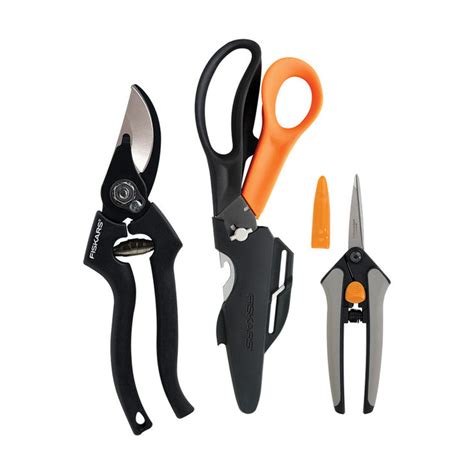 Free delivery and returns on ebay plus items for plus members. Fiskars 3 Piece Pruning Tool Set - Pro Pruner + Garden ...