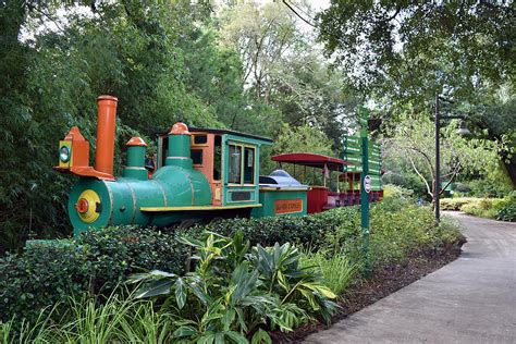 Jacksonville Zoo Tour Train Photograph By Bill And Deb Hayes