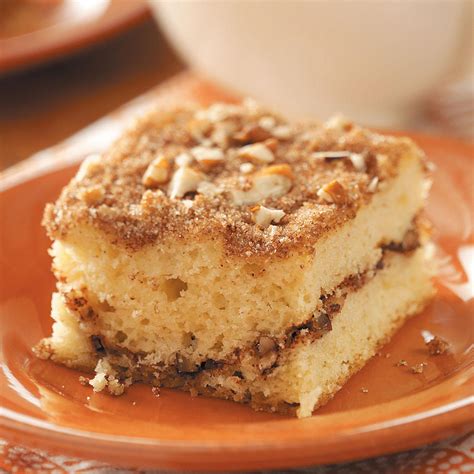 Sour Cream Streusel Coffee Cake Recipe Taste Of Home