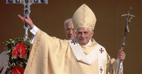 April 2005 nach 482 jahren zum ersten mal wieder ein deutscher zum papst gewählt. Papst Benedikt XVI. em. | Bistum Passau