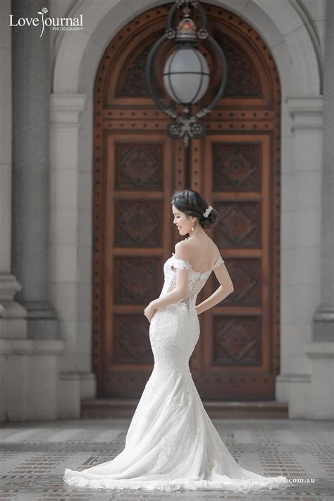 Pernikahan, khitanan, prewedding, foto video dokumentasi event kantor, gathering, foto produk, model, ulang tahun dan sebagainya. Contoh Foto Prewedding Di Studio