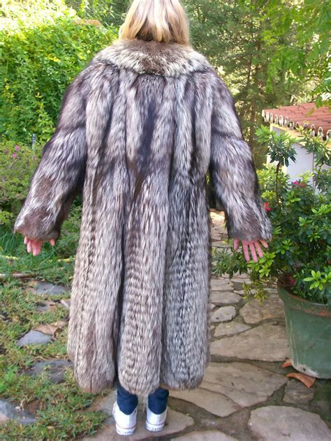 LAFOURRURE2 Silver Fox Fur Coat Luci