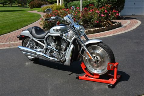 Harley have just done the improbable. 2003 HARLEY DAVIDSON VROD 100th Anniversary Black Tank Edition