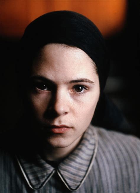 The Others The Elaine Cassidy Site