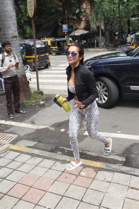Malaika Arora In Sports Bra And Gym Tights Nails The Animal Print Look