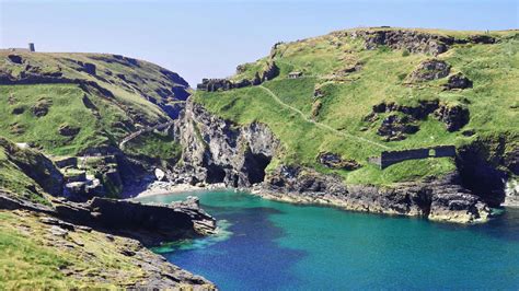 Please tell us whether you accept cookies. Things to Do in North Cornwall | Things to Do | Toad Hall Cottages