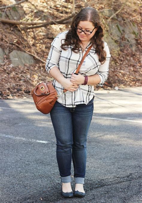 Sincerely Sara Style And Books Outfit Modern Plaid Fashion Books