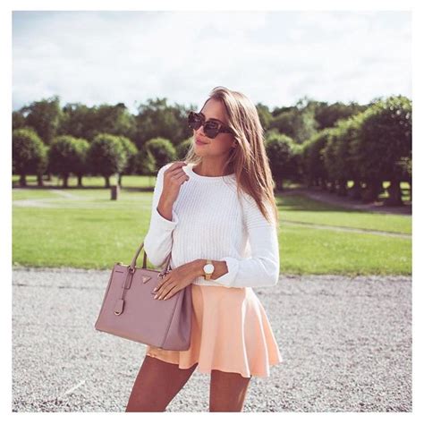 Sense Of Style On Instagram “kenza📷 Via Aceofstyle” Fashion Cute Skirt Outfits Types Of