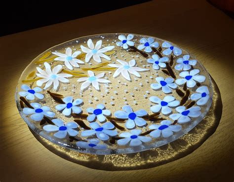Fused Glass Plate Blue Flowers Lasinsulatus