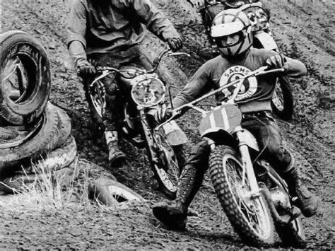 News cycle (plural news cycles) is reporting of a particular media story, from the first instance to the last. Legendary Motocrosser Tim Hart Passes - Cycle News