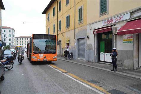 Bus Gratuiti Per Lo Shopping Torna La Promozione Pre Natalizia