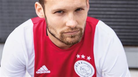 June 19, 2019june 19, 2019 kitfantasia. Ajax 19-20 Home Kit Released - Footy Headlines