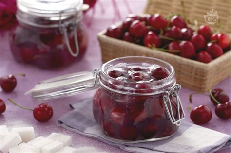 Ecco il segreto dei cioccolatini boeri. Ricetta Ciliegie sciroppate - La Ricetta di GialloZafferano