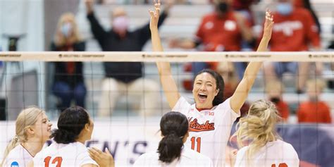 Lexi Sun Returning To Husker Volleyball Team