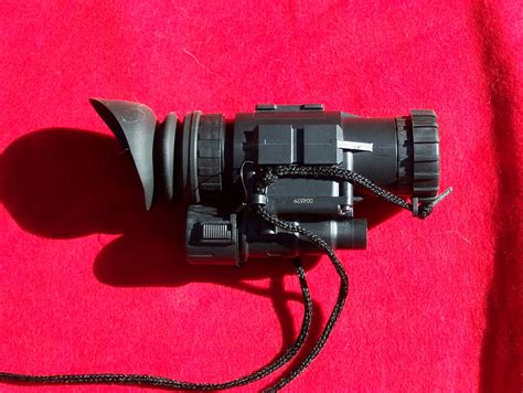 Review Nivisys Mum 14 Night Vision Monocular