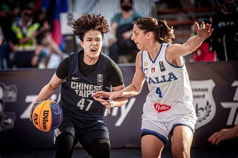 籃網與公鹿都屬於三巨頭球隊，密爾瓦基擁有安戴托昆波（giannis antetokounmpo）、哈樂戴(jrue holiday)、米德爾頓(khris middleton)，且內線十分強悍，籃網則是由杜蘭特、厄文(kyrie irving)、哈登. 籃球／撐過連兩戰考驗 中華隊3對3女籃東奧資格賽開胡 | 籃球筆記