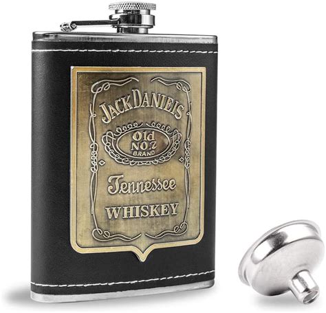 Amazon Com Kwanithink Flask For Liquor Stainless Steel Hip Flask For Men With Funnel Whiskey