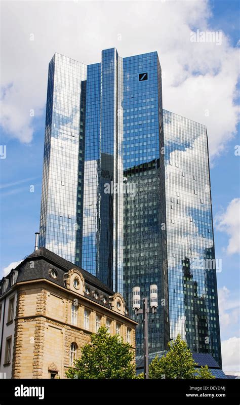 Deutsche Bank Tower Hi Res Stock Photography And Images Alamy